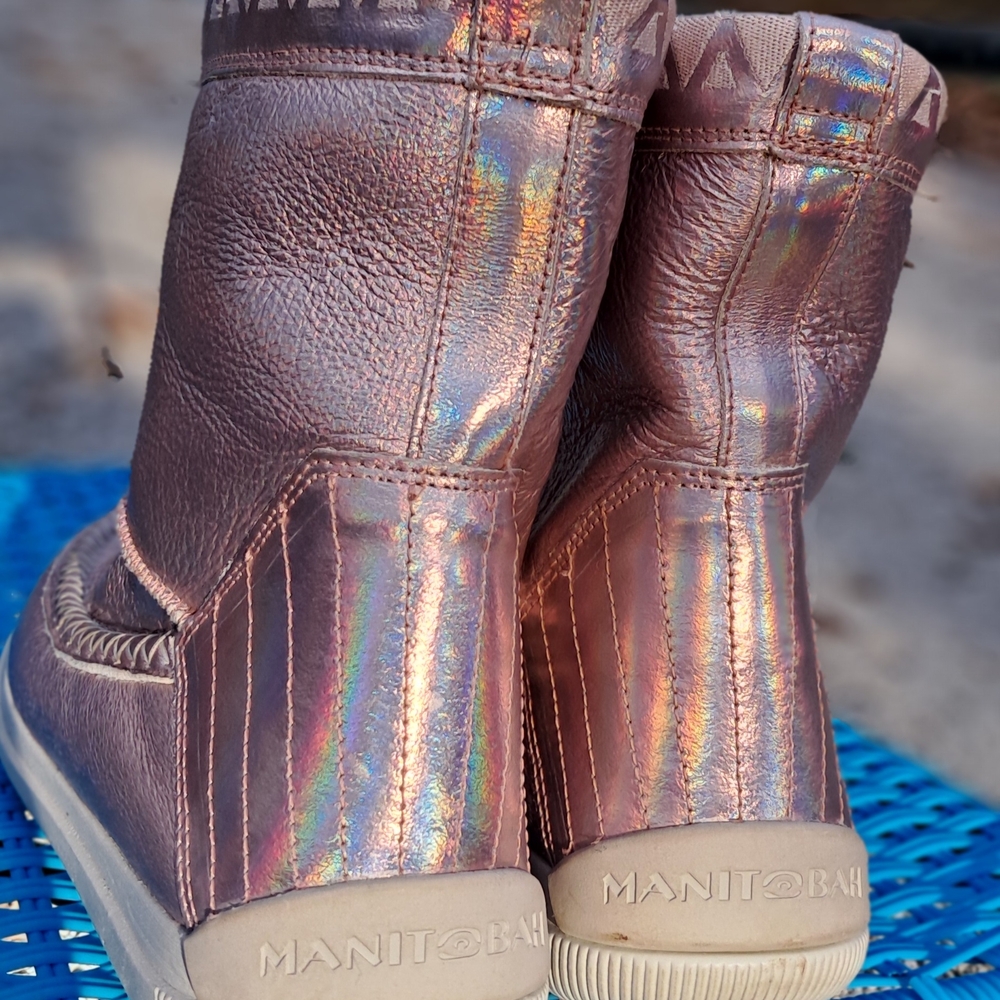 Pink Manitobah Mukluk Boots Size 10 - Picture 10 of 11